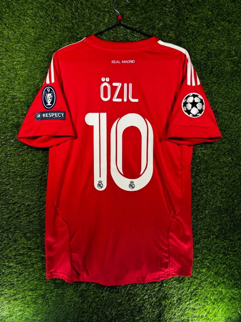 Real Madrid Away 2011/2012 Soccer Jersey
